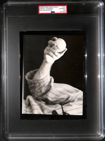 1929 Grover Alexander Fastball Grip Original Photo. PSA Type 1 Image 1