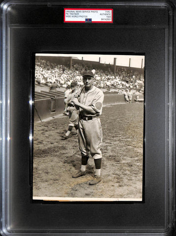 1925 Pie Traynor Original News Service Photo. Wide World Photo. PSA Type 1